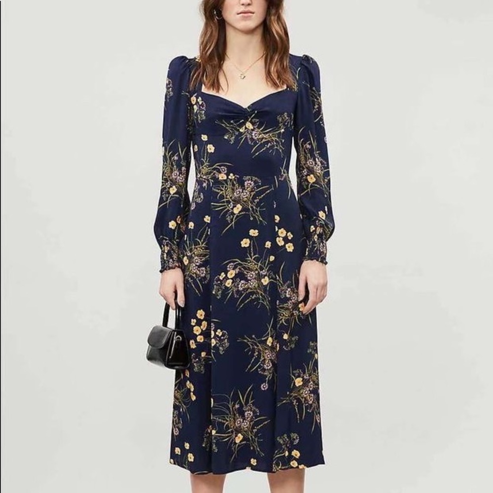 Reformation hunt dress Mademoiselle  AUTHENTIC🍒 - Picture 7 of 17